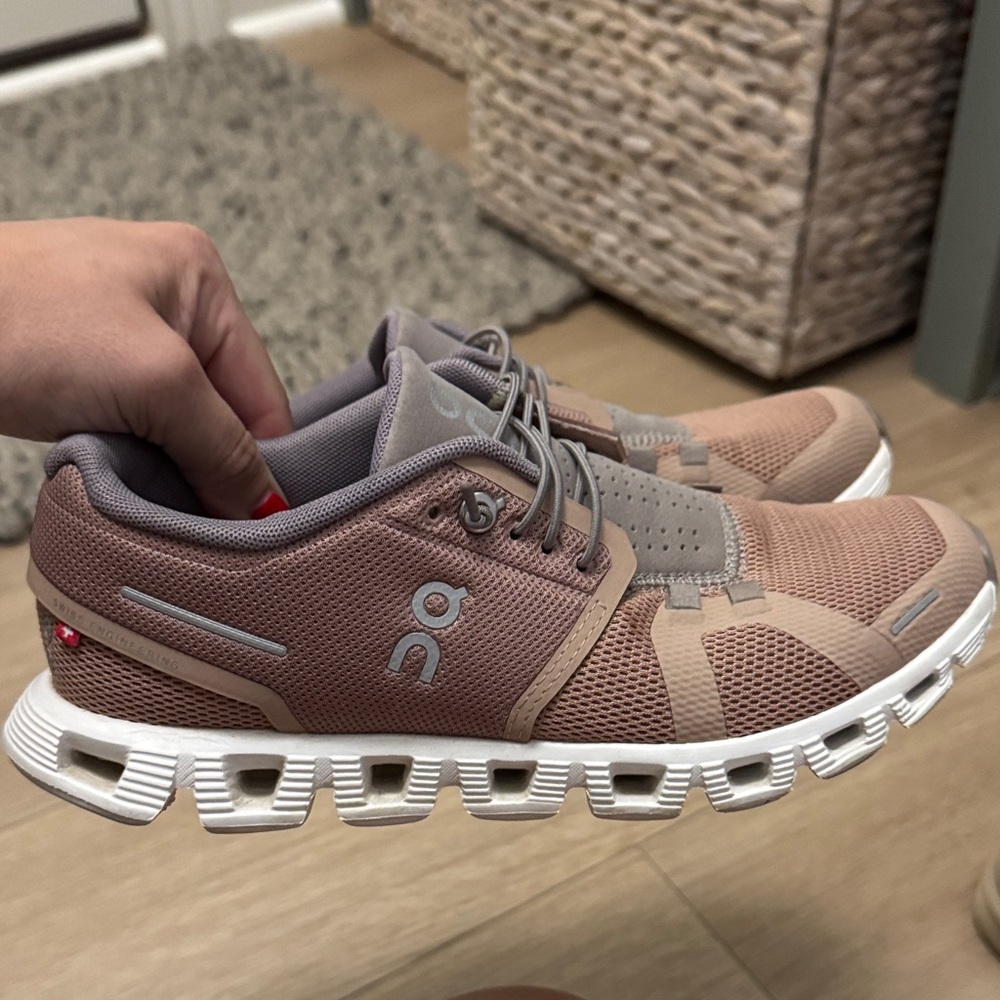 On Cloud 5 Running Women’s Athletic Shoes - Rosebrown